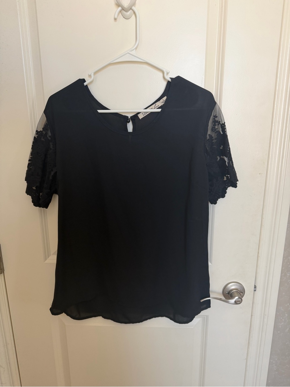Liberty Love Black Lace Sleeve Blouse